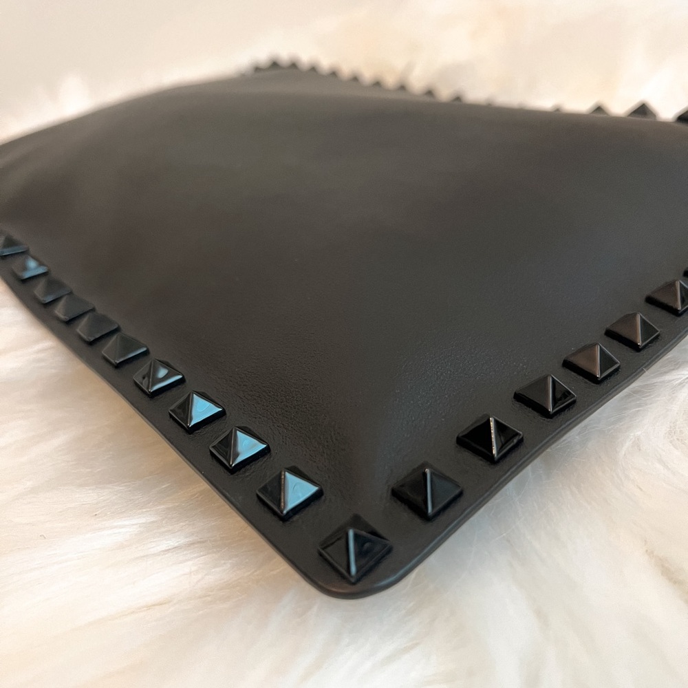 Authentic Valentino Garavani Large Tonal Studded Flat Pouch in Black